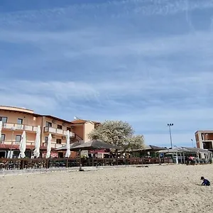 https://sand-beach-apartment-idila.in-istria.net
